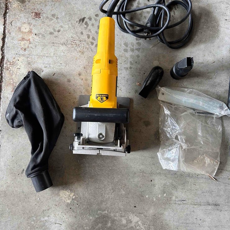 Dewalt Wood/Steel Planer
