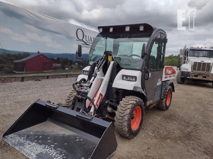 2022-bobcat-toolcat-uw56-image-31