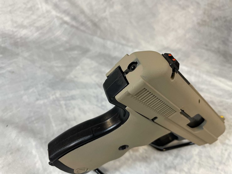 #4791-•-hi-point-p9-9mm-luger-pistol,-sn:-p10189698-image-8