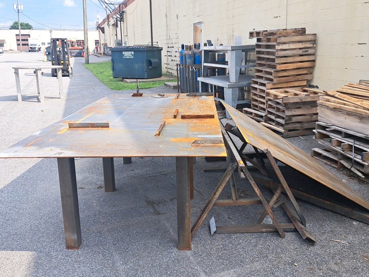 #180-•-10'×5'×3'-steel-table-image-2