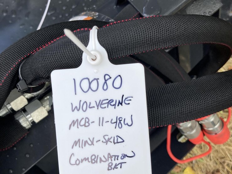 wolverine-mcb-11-48w-mini-skid-combination-bucket-image-4