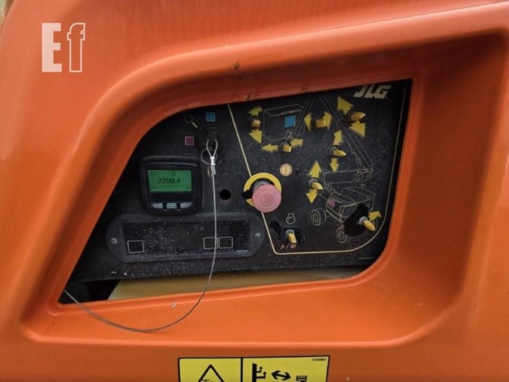 2015-jlg-450aj-image-4