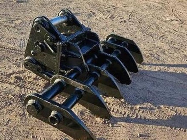 85"-excavator-rake-image-7