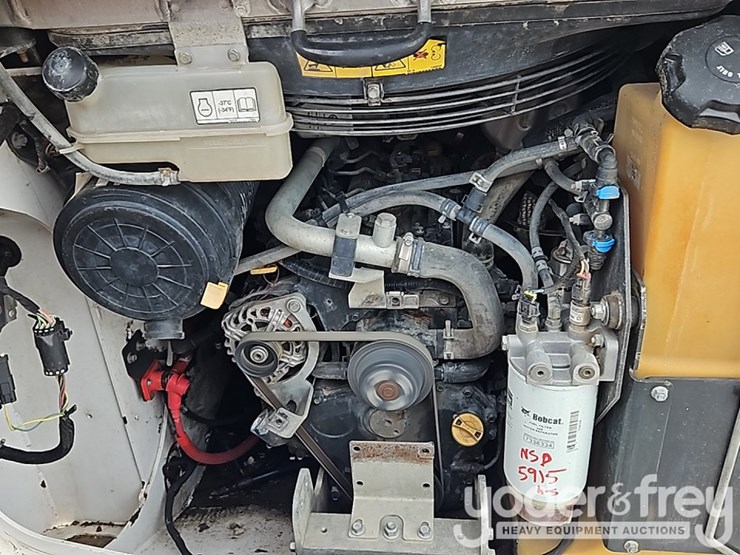 2021-bobcat-t76-image-22