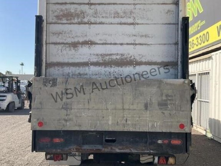 2007-mitsubishi-fuso-box-truck-image-6