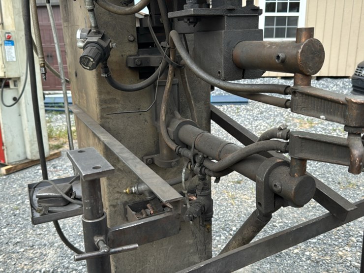 #130-•-sterling-spot-welder-image-10