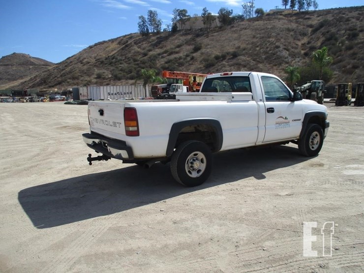 2002-chevrolet-2500-image-3