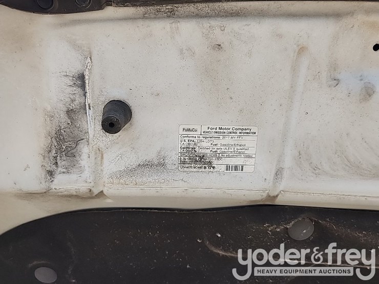 2017-ford-f150-image-19