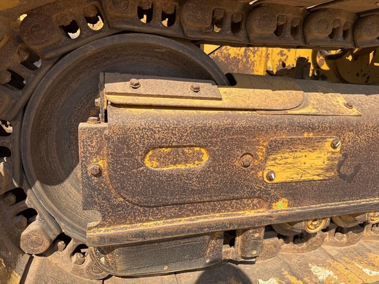 2013-caterpillar-d5k2-xl-image-12