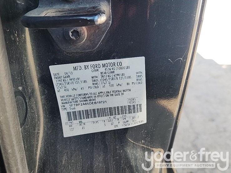 2013-ford-f250-image-27