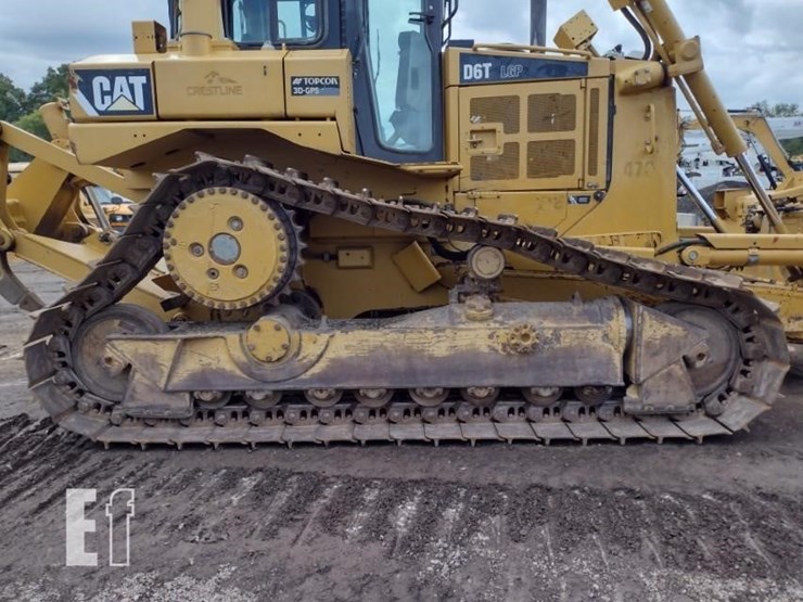 2008-caterpillar-d6t-lgp-image-22