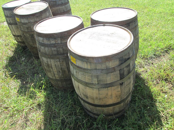 #29431-•-lot-of-(3)-whiskey-barrels-image-1