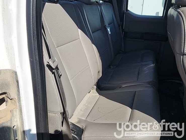 2017-ford-f150-image-25