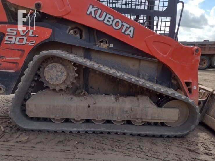 kubota-svl90-2-image-21
