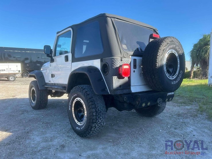 2005-jeep-wrangler-image-4