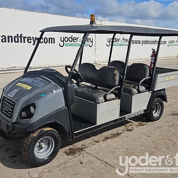 2017 CLUB CAR TRANSPORTER 4