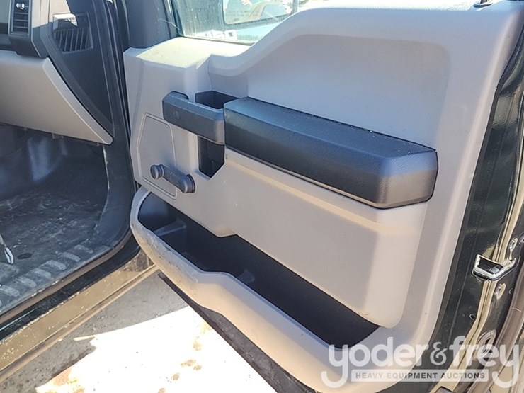 2018-ford-f150-image-31