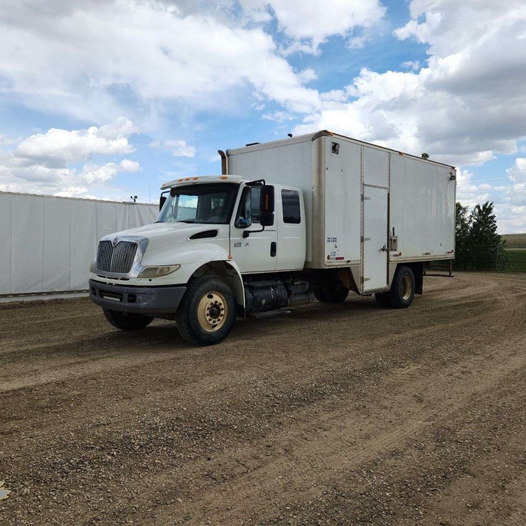 2007 INTERNATIONAL DURASTAR 4400
