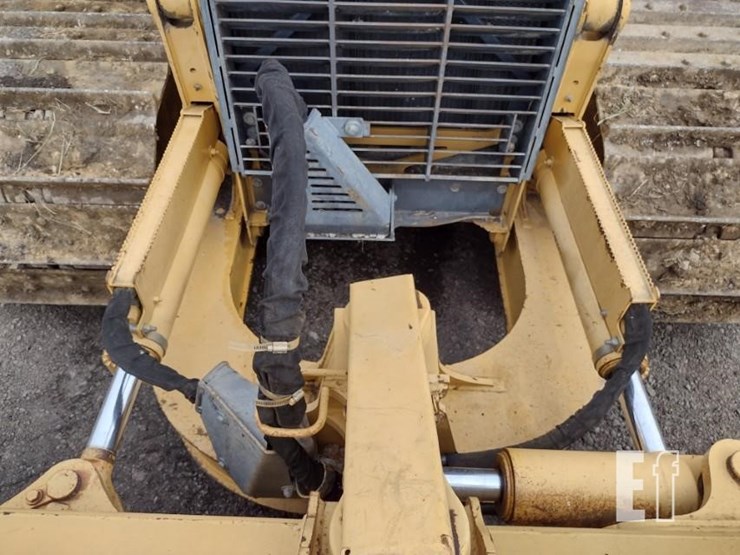 2007-deere-700j-lgp-image-18