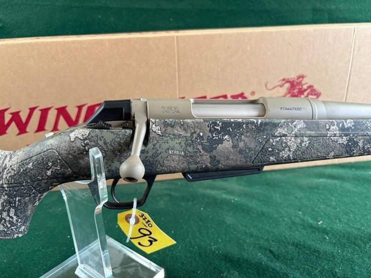 new-winchester-hunter-xpr-325wsm-rifle-image-3