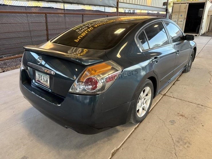 2007-nissan-altima-s-sdn-image-9