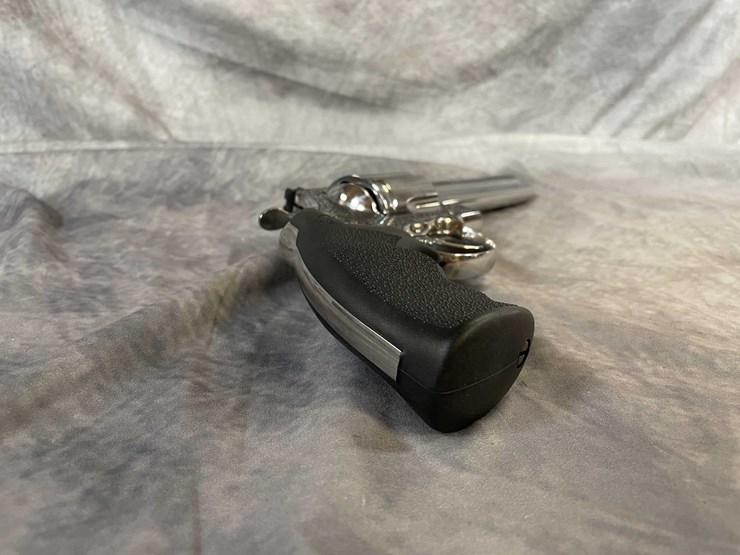 #4776-•-colt-anaconda-44-mag-revolver,-sn:-ac112341-image-5