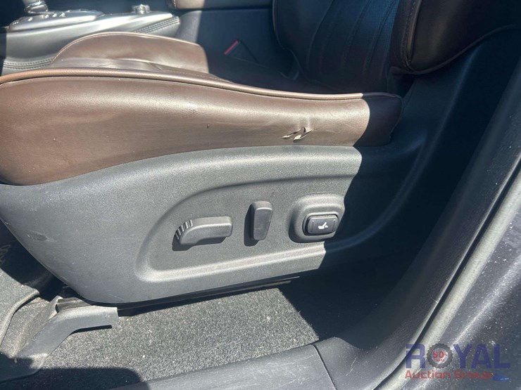 2014-infiniti-qx60-suv-image-13