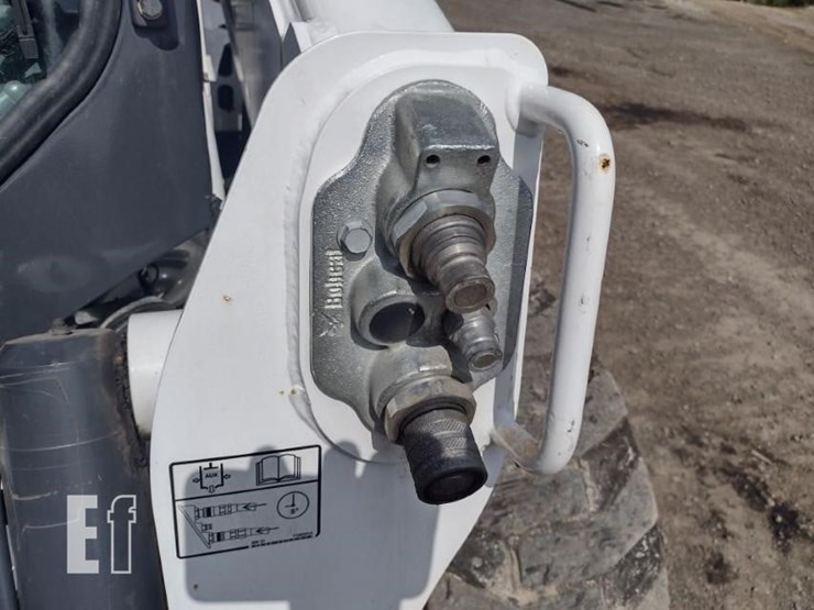 2022-bobcat-s740-image-19
