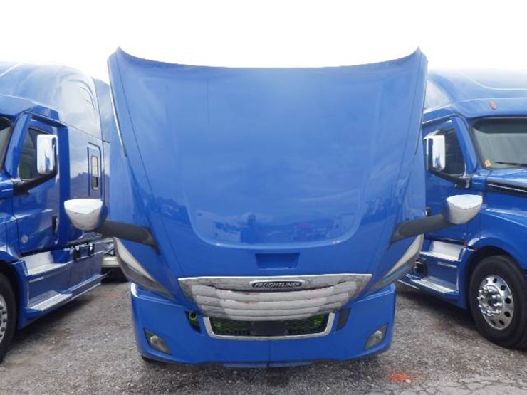 2024-freightliner-cascadia-126-image-15