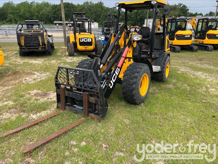 2023-jcb-407-image-1