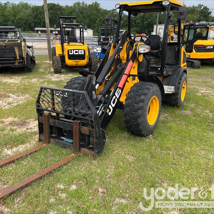 2023 JCB 407