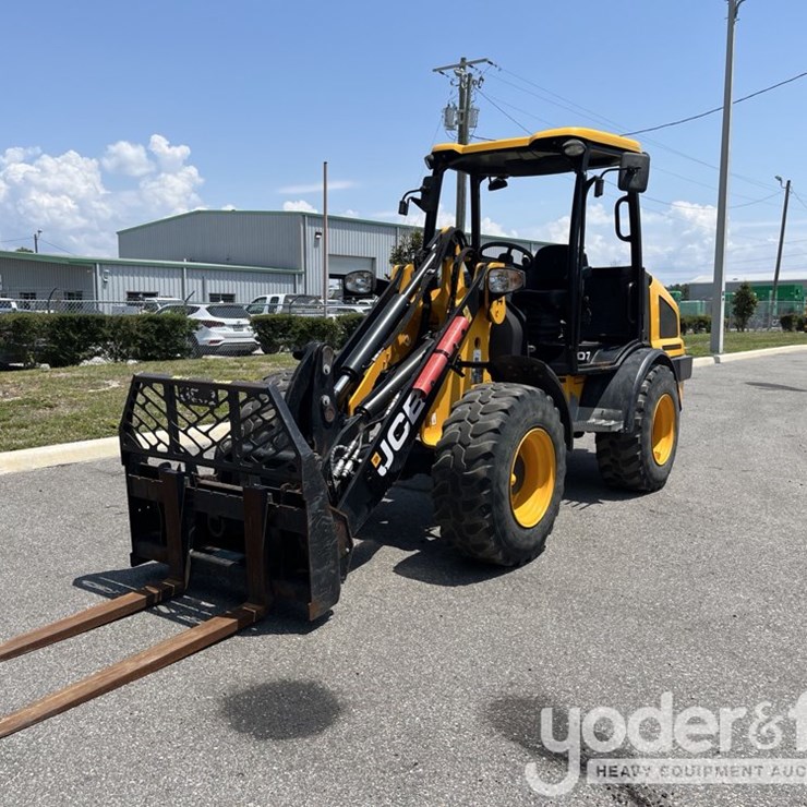 2023 JCB 407