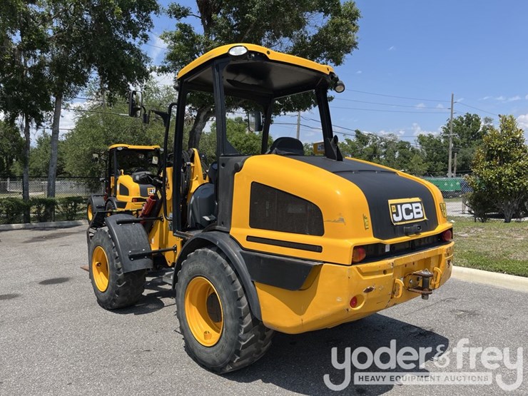 2023-jcb-407-image-2