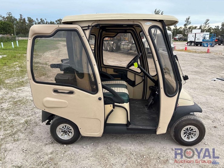 2010-club-car-electric-cart-image-9