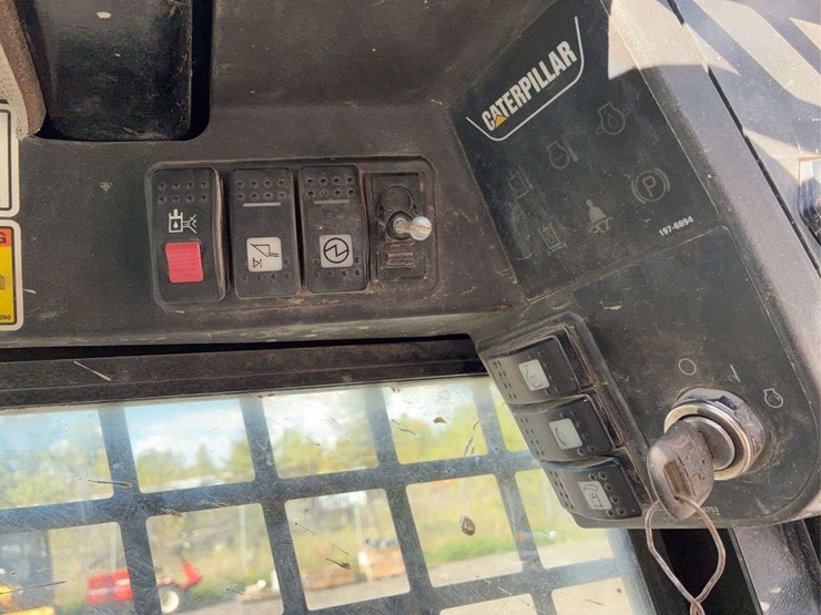2005-caterpillar-257b-image-23