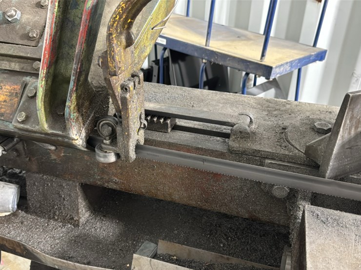 #127-•-wellsaw-metal-bandsaw-image-13