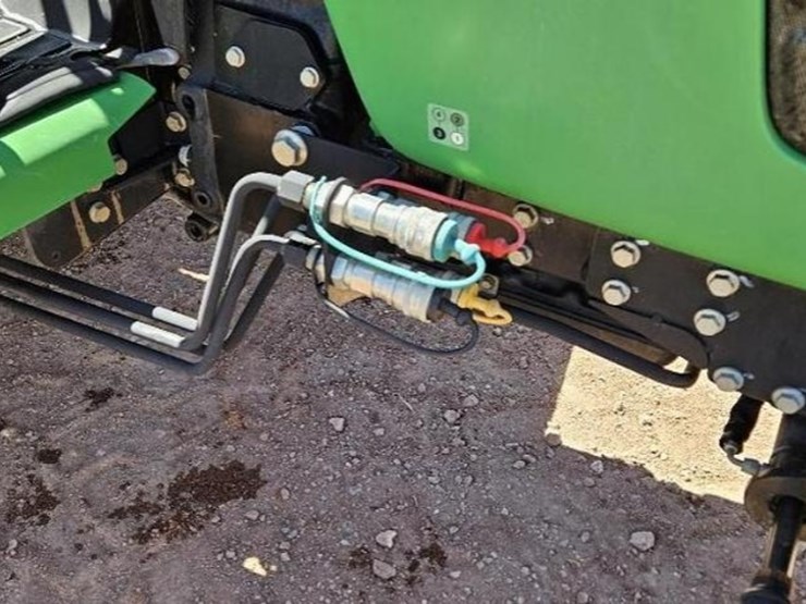 john-deere-4610-image-9