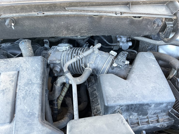 2016-toyota-highlander-image-68