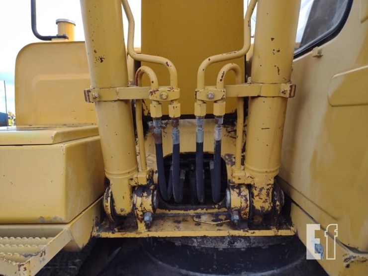 deere-120-image-20