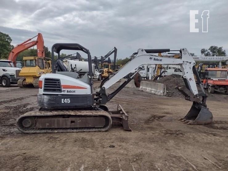 bobcat-e45-image-3