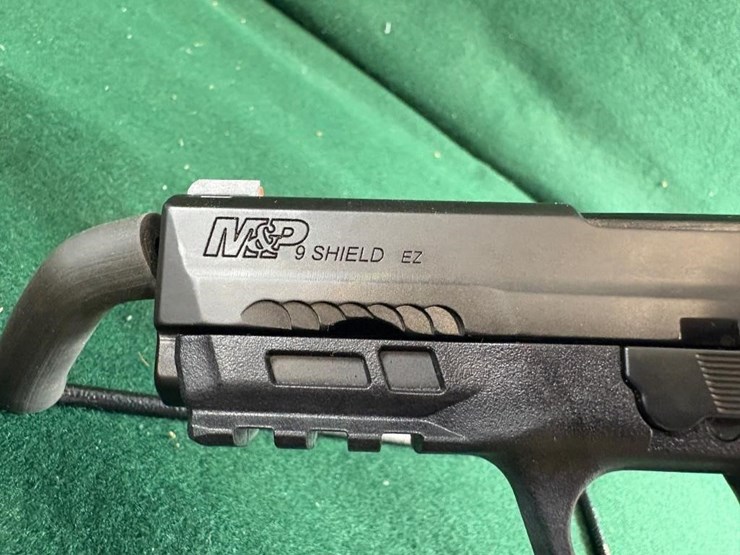 smith-&-wesson-m&p-shield-m2.0-9mm-image-3