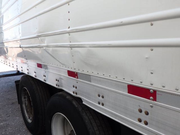 2019-utility-3000r-image-6