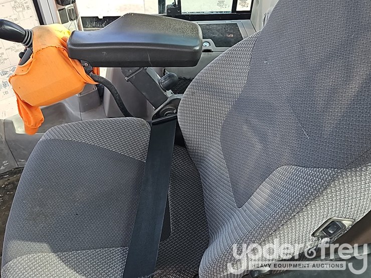 2019-volvo-l70h-image-30