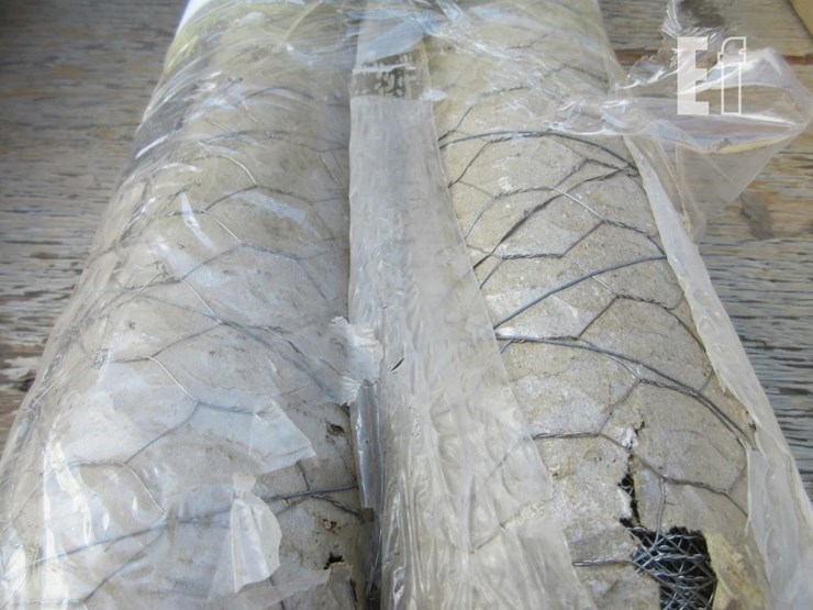 (2)-6'-x-100'-mesh-chicken-wire-rolls-image-4