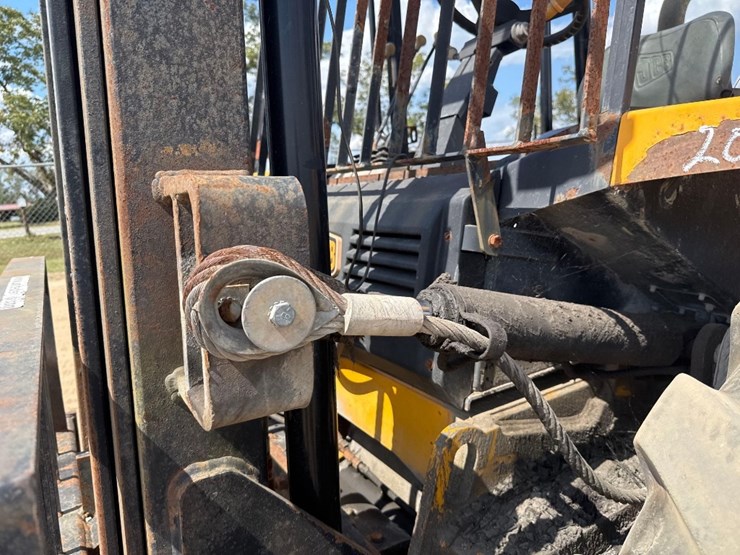 2012-jcb-930-image-14
