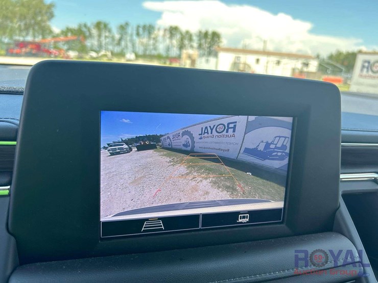 2022-chevrolet-tahoe-image-15