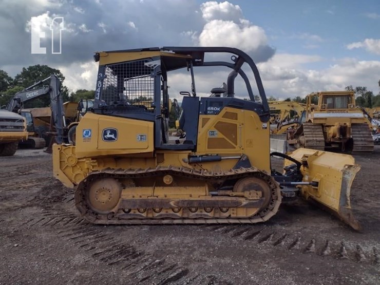 deere-650k-xlt-image-3