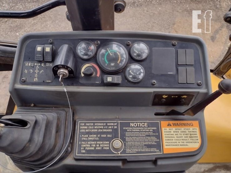 2000-caterpillar-416c-image-9