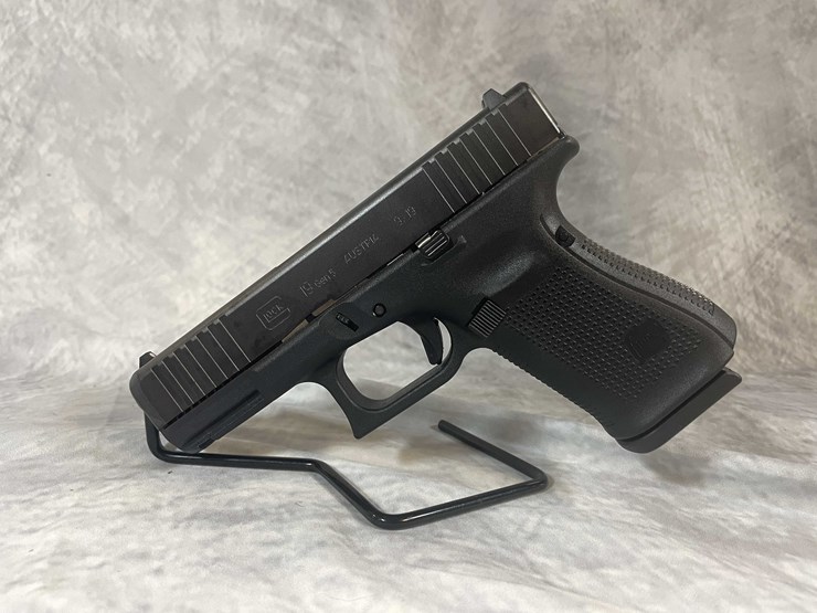 #4797-•-glock-19-gen-5-9mm-luger-pistol,-sn:-cesf248-image-2