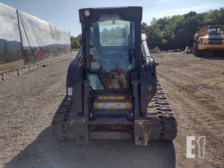 2015-new-holland-c232-image-2